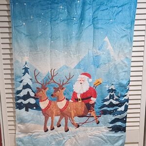 Holiday Santa & Reindeer Snow Scene Throw Blanket - Lapsize NWT
